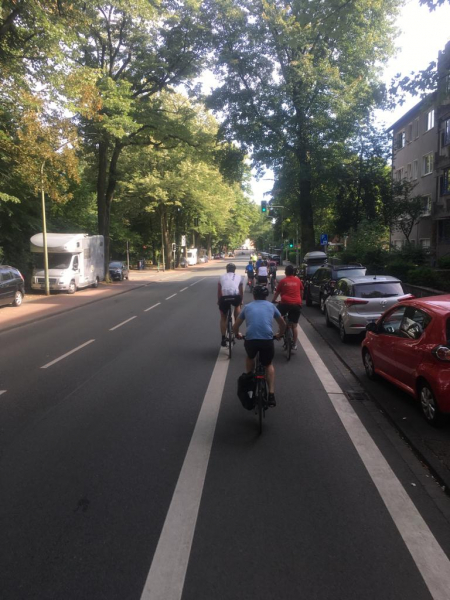 C96264D5-F035-41B7-AC02-98A067207066